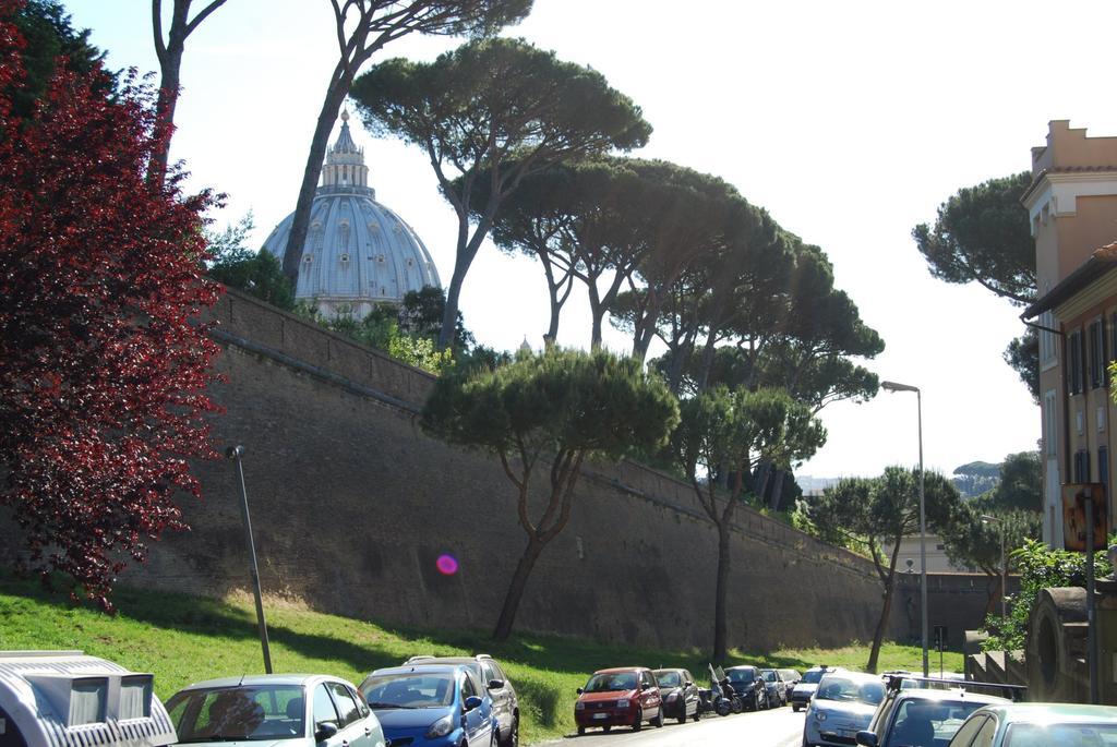 Hotel Residence Vatican Suites Рим Екстериор снимка
